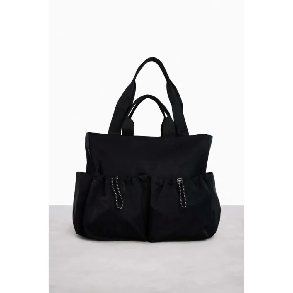 NWT Beis Sports Carryall Tote Duffle in Black